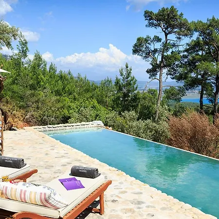 Hotell Simpson Secret Akyaka